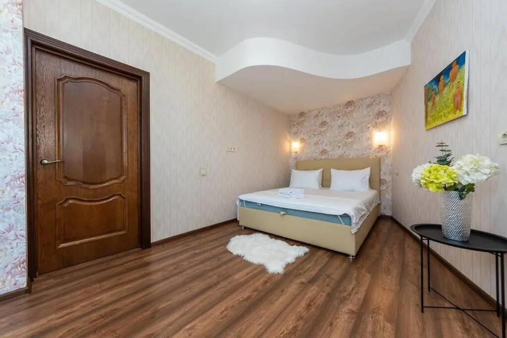 Apartments With Crazy Panoramic View Of The Dniepr Kyiv