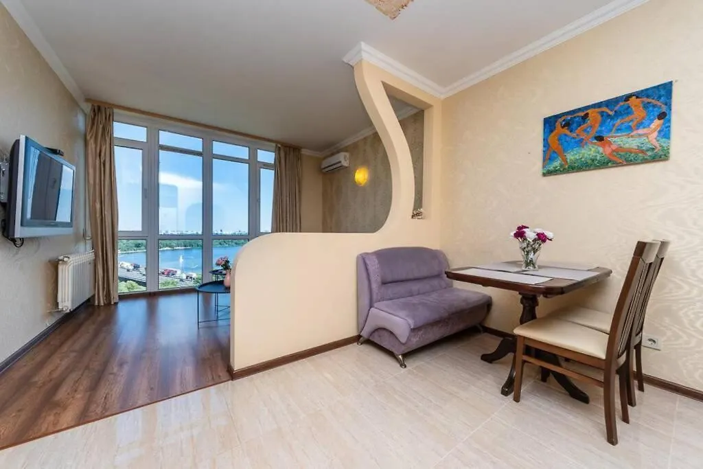 Apartments With Crazy Panoramic View Of The Dniepr Киев