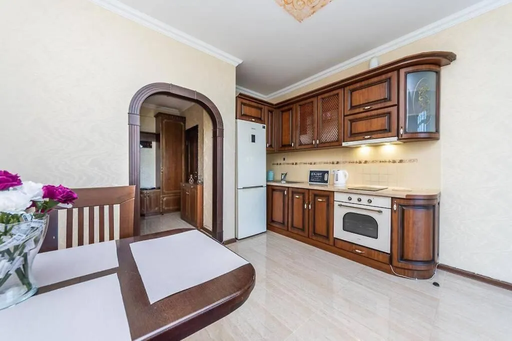 Apartments With Crazy Panoramic View Of The Dniepr Kyiv