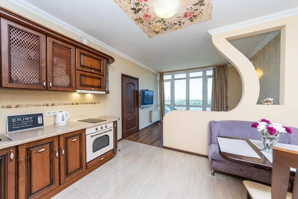 Apartments With Crazy Panoramic View Of The Dniepr Kyiv